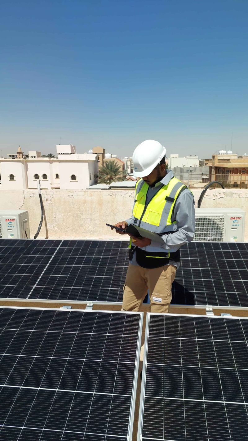 solar-company Solar-panels solar-panel-installation solar-power-efficiency solar-panel-maintenance